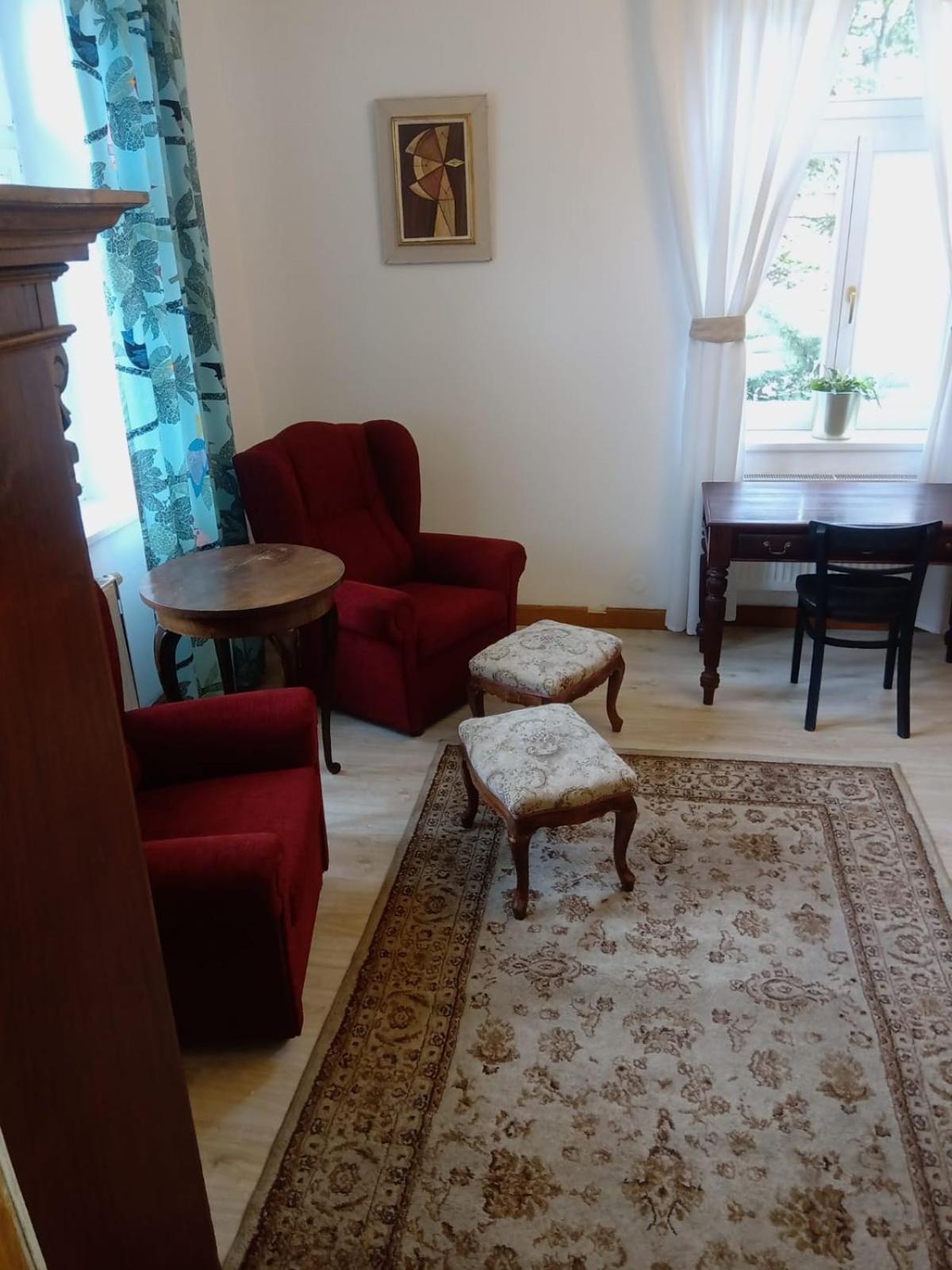Historic Villa Apartments ปราก ภายนอก รูปภาพ